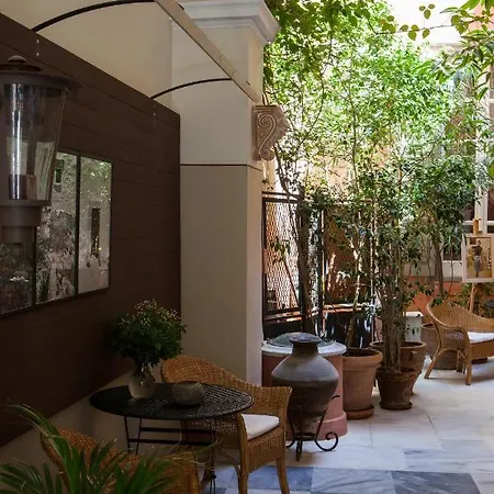 Xenon Apollonos Hermópolis