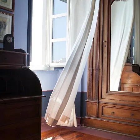 Xenon Apollonos Hotel *