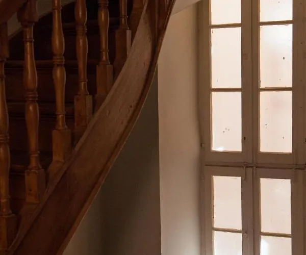 Xenon Apollonos Otel